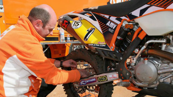LL Racing